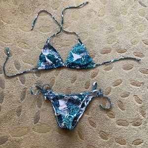 Brand new Summery leaf bikini